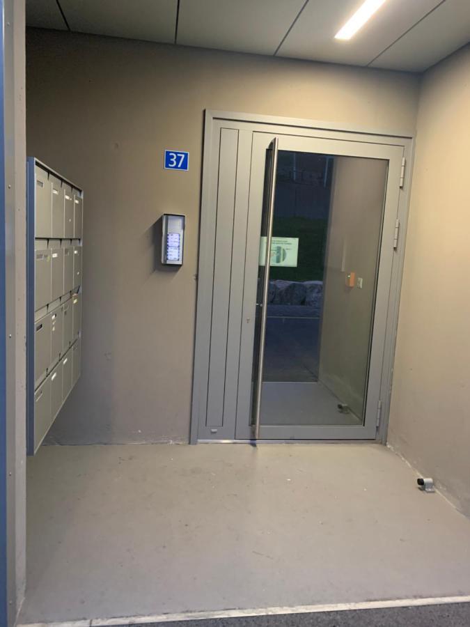 Modern Studio With Mezzanine Le Mont-Sur-Lausanne Zewnętrze zdjęcie